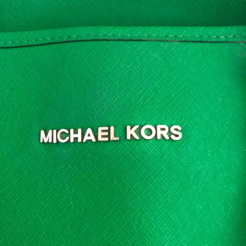 Green Michael Kors Jet Set Large Tote Bag - Picture 2 of 2